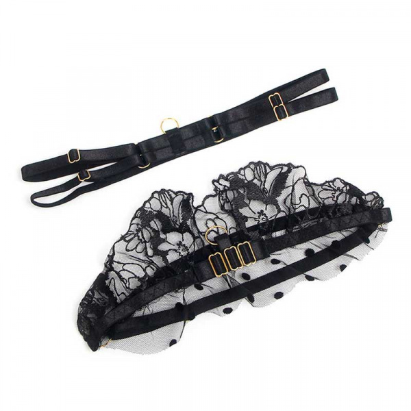 Lace, Bra and Garter Kit L-XL